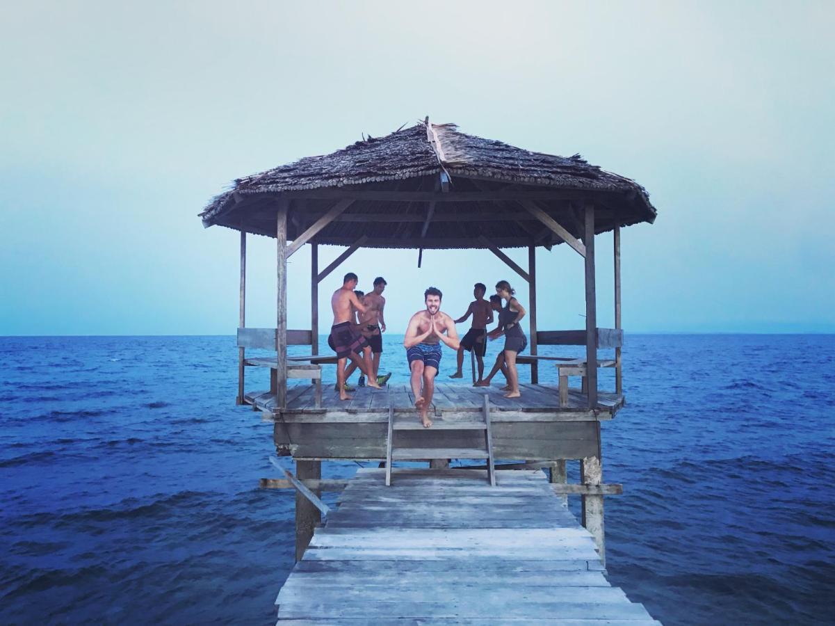 Sanctum Una Una Eco Dive Resort Pulau Unauna Zewnętrze zdjęcie